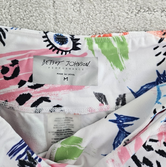 Betsey Johnson M size colorful drawing White Black Pink Green Athleisure Legging - Picture 2 of 4